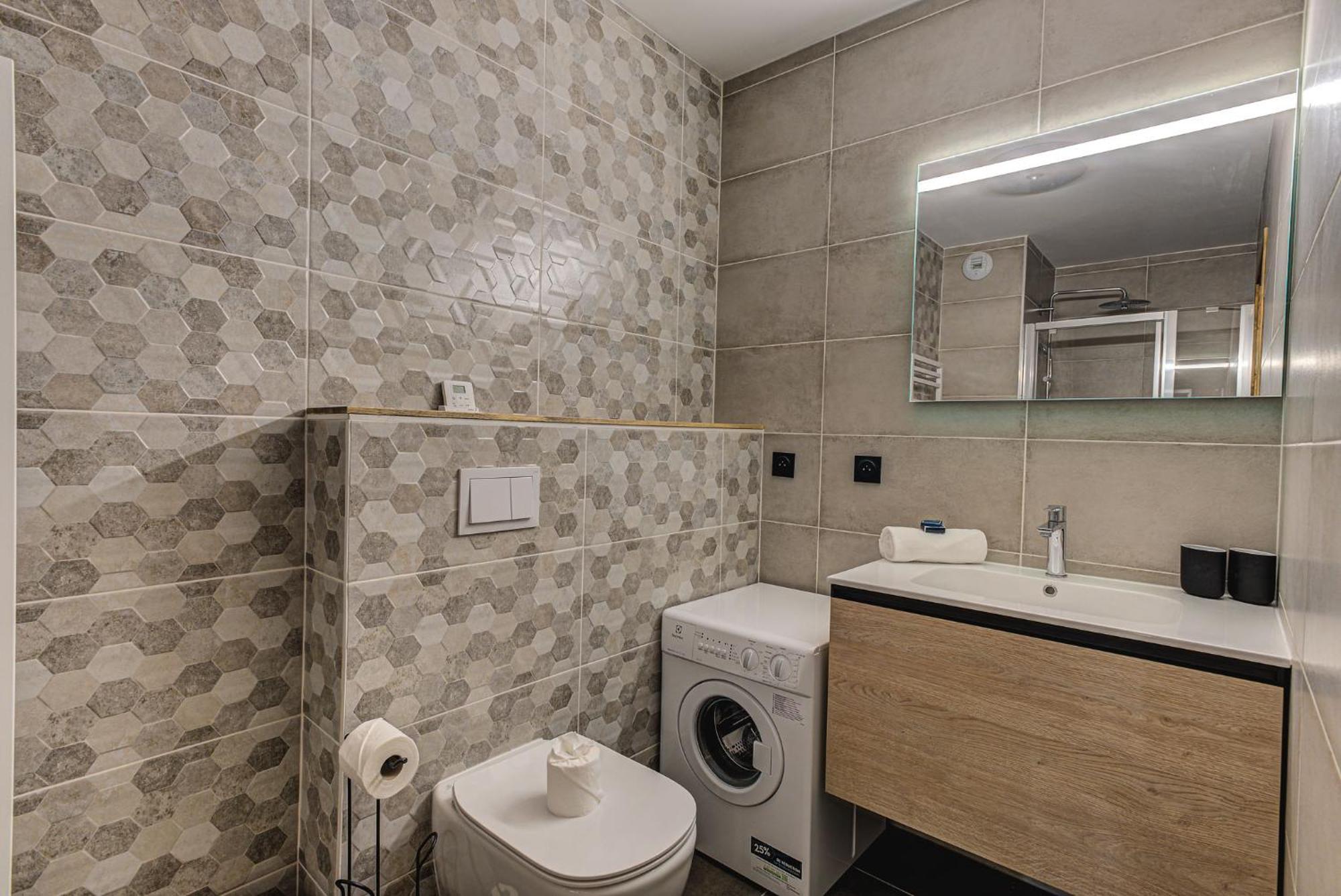 White Pearl A05 Modern Apartment Chamonix Alpes Travel Sleeps 4 To 6 Екстер'єр фото