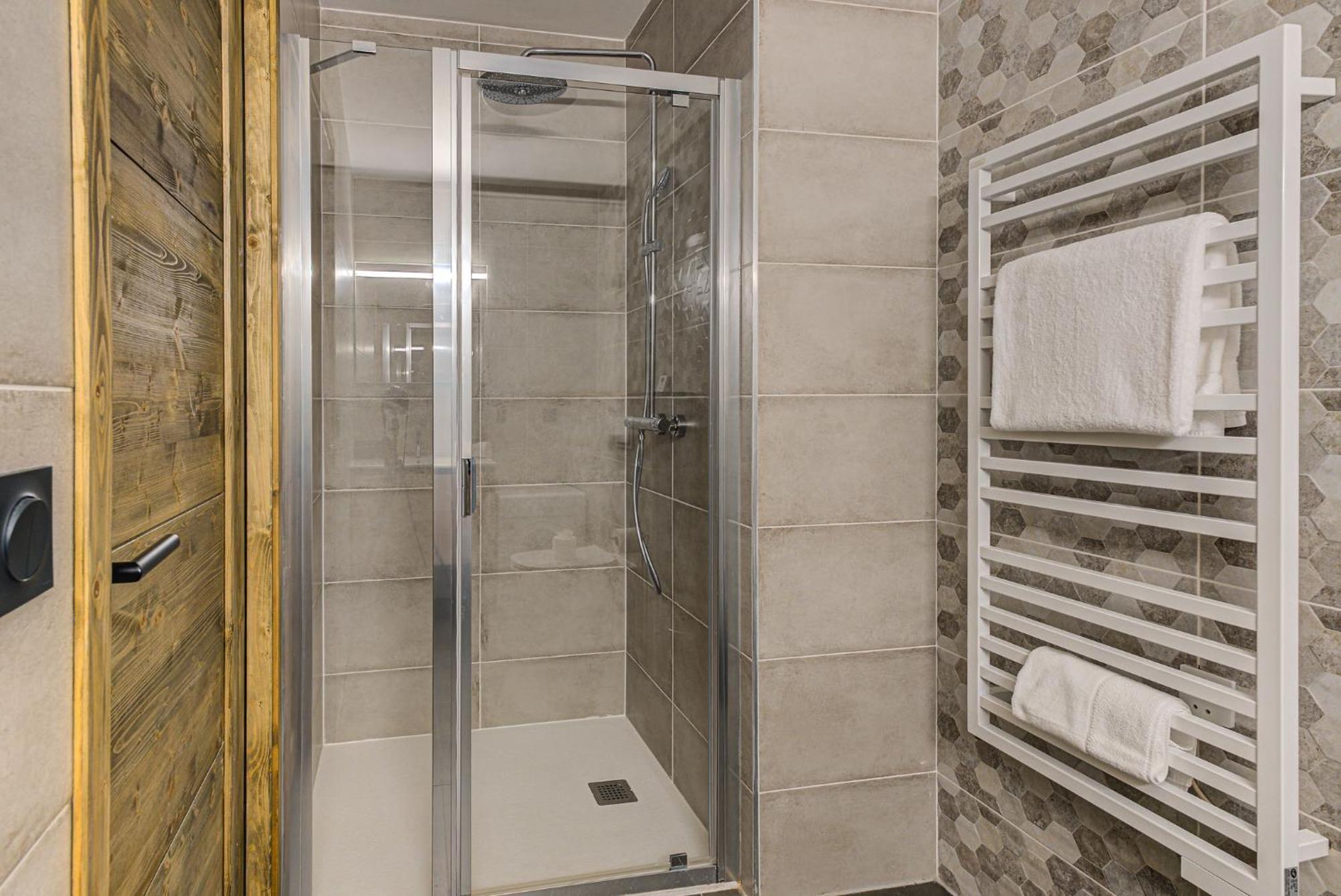 White Pearl A05 Modern Apartment Chamonix Alpes Travel Sleeps 4 To 6 Екстер'єр фото